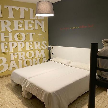 Hotel Bayona Байона Екстер'єр фото