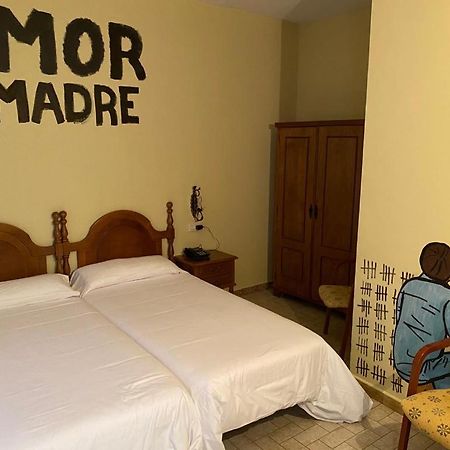 Hotel Bayona Байона Екстер'єр фото