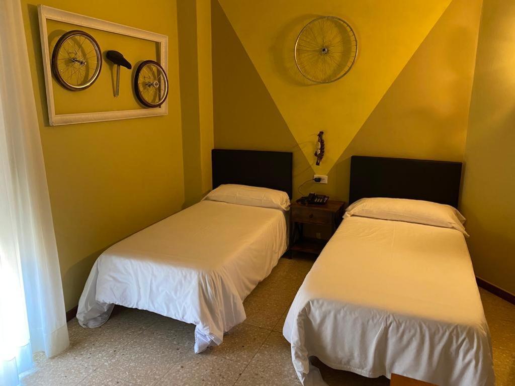 Hotel Bayona Байона Екстер'єр фото