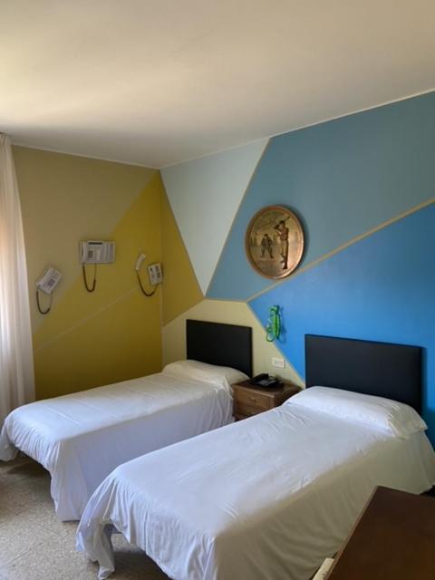 Hotel Bayona Байона Екстер'єр фото
